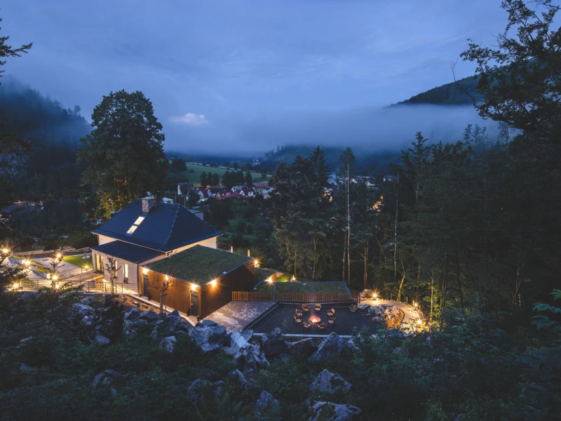 FOREST RESORT